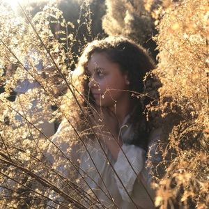 Meet your Posher, Nadia